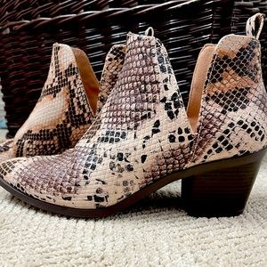 Snake print booties. Size 7